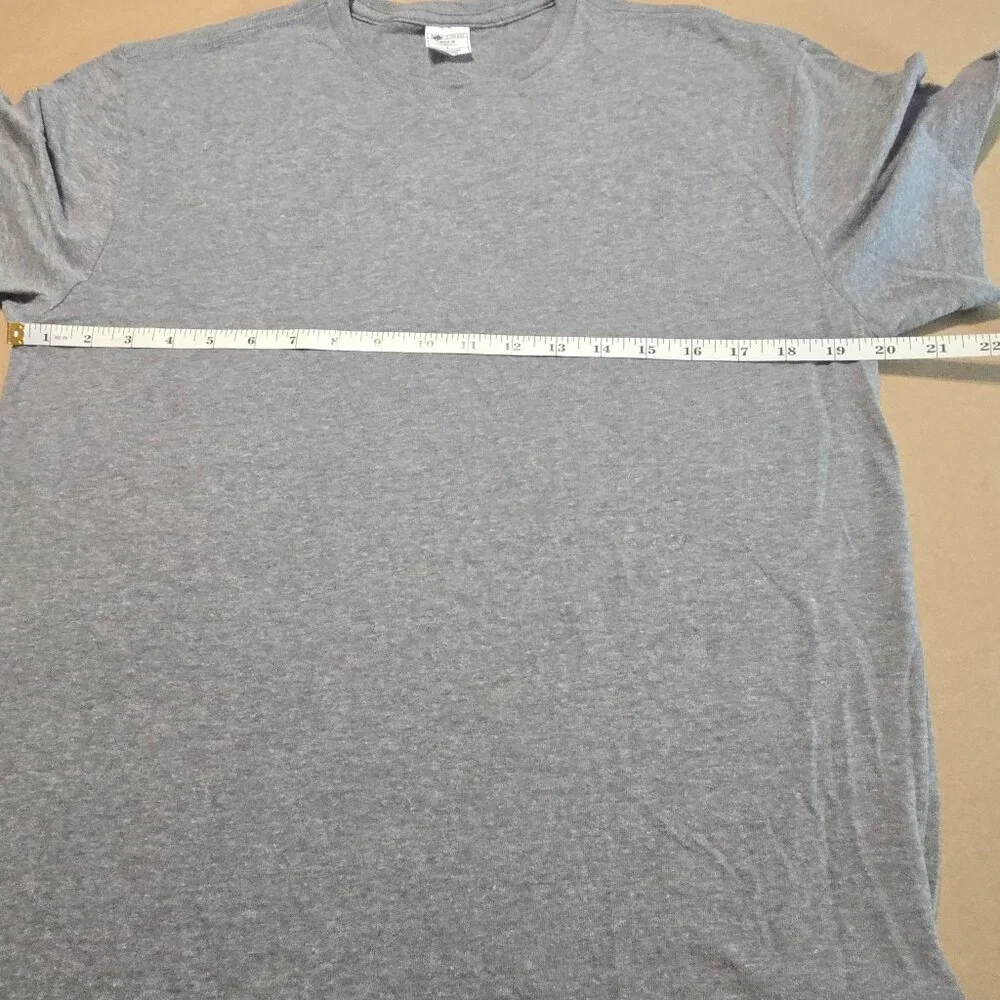 Adidas Plain Gray Short Sleeved T-Shirt - size: LG